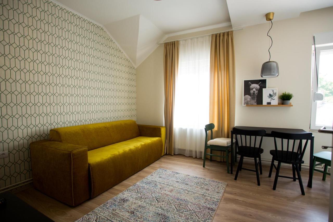 Апартаменты Apartman Zeka Paragvajac Суботица Экстерьер фото